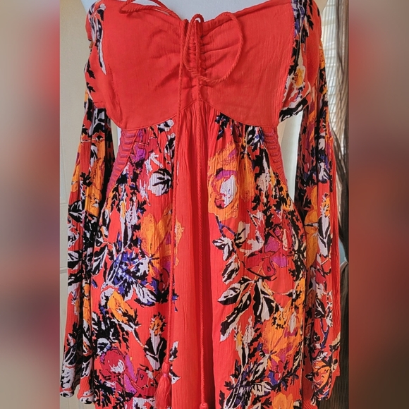 Free People Falling Flowers Jumpsuit Womens M Red Multi Floral Cutout Flowy Boho - Picture 9 of 16